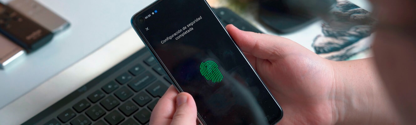 Smartphone con configuración de seguridad